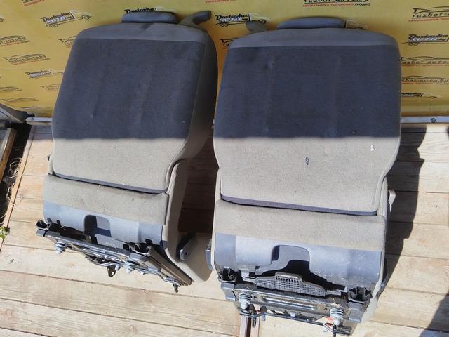 Сиденье заднее KZH6Y7 Renault Scenic undefined