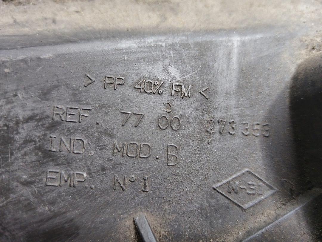 Защита (кожух) ремня ГРМ 2M1F3H Renault Scenic undefined