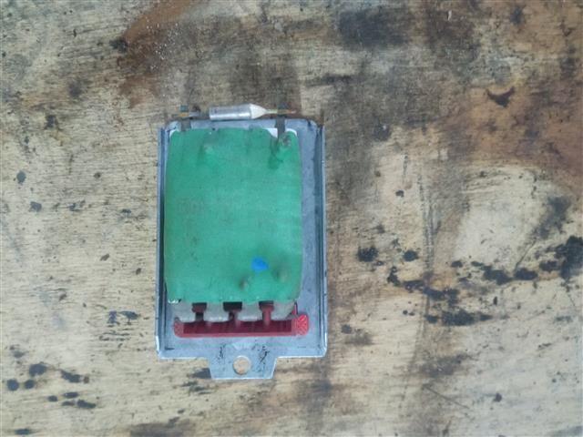 Сопротивление печки AAC5E5 Volkswagen Passat