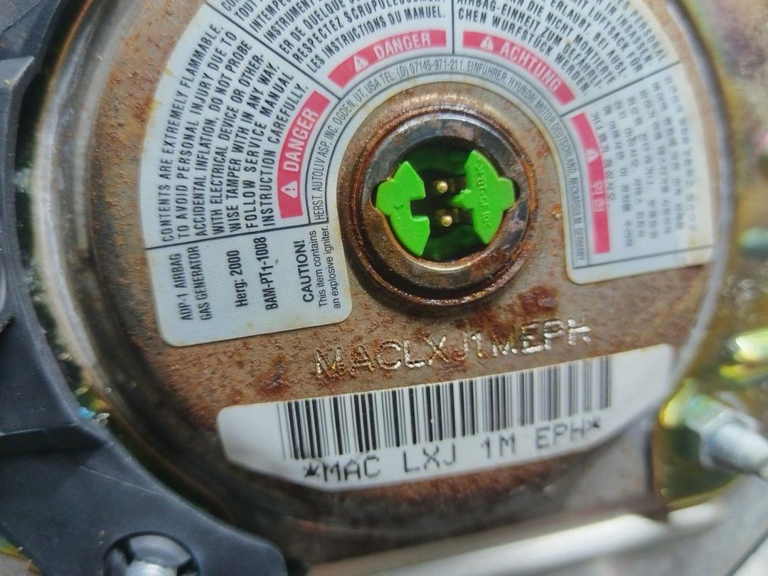 Подушка безопасности водителя GIQ47S Hyundai Santa Fe купить с доставкой