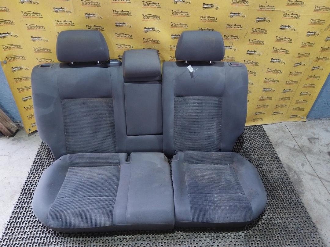 Салон (комплект сидений) UD331W Volkswagen Polo undefined