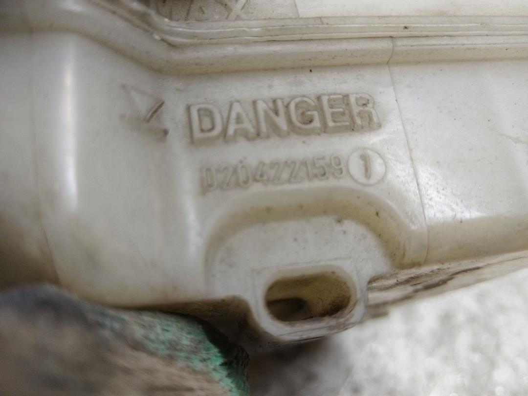 Бачок тормозной жидкости 000MBX Citroen Xsara Picasso купить на авторазборке