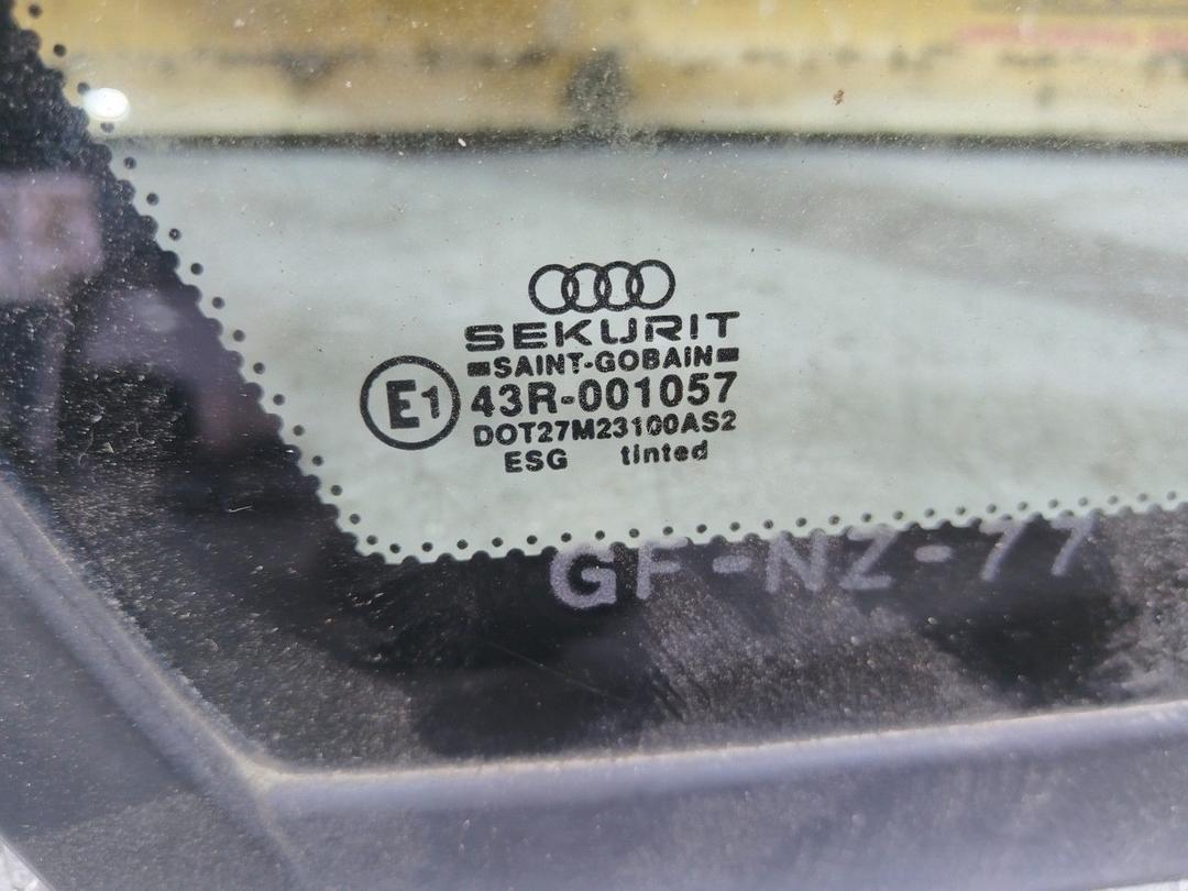 Стекло кузовное боковое левое G30YJO Audi 100 купить