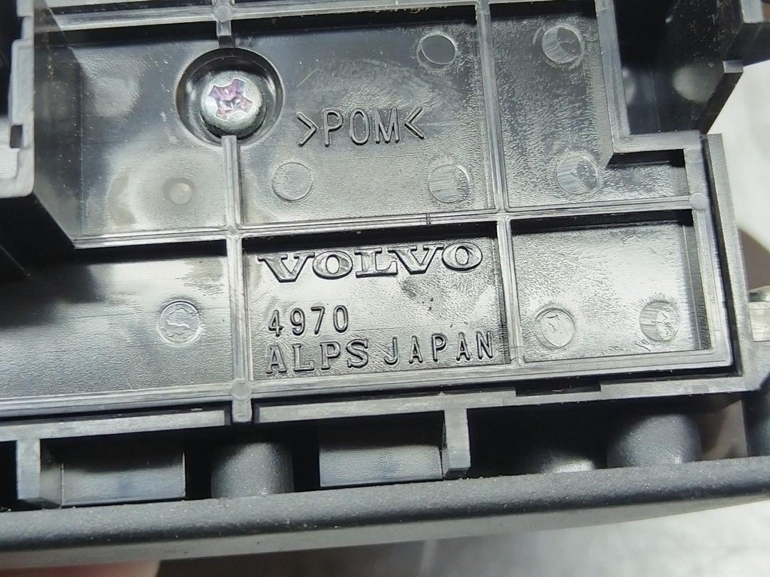 Кнопка ручного тормоза (ручника) M3C5U3 Volvo XC70 купить с доставкой