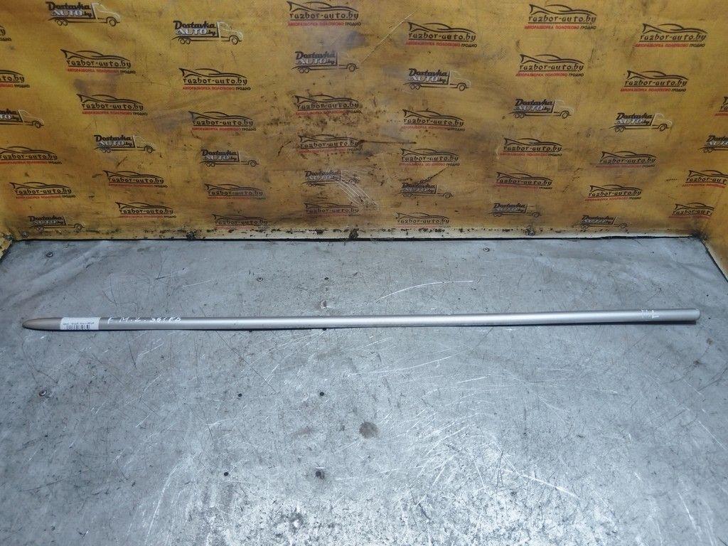 Молдинг двери передней левой WUH4AK Ford Mondeo - Фото 1