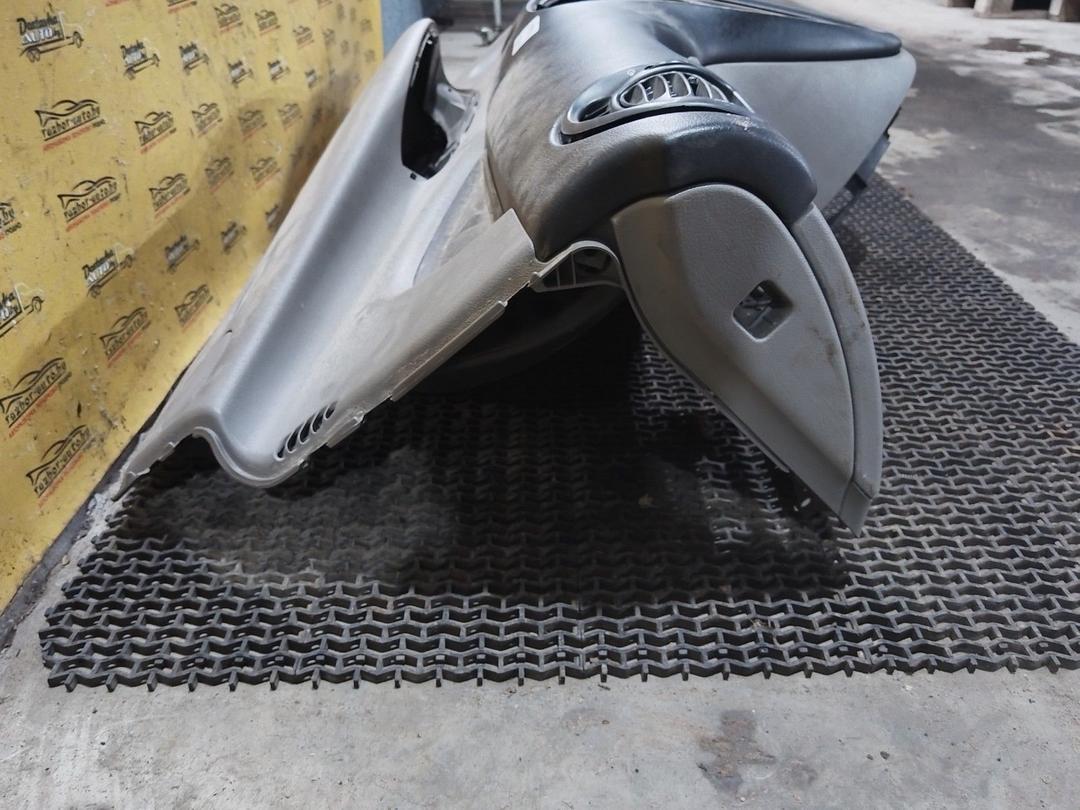 Панель передняя салона (торпедо) 9KTBB9 Citroen Xsara Picasso купить с доставкой