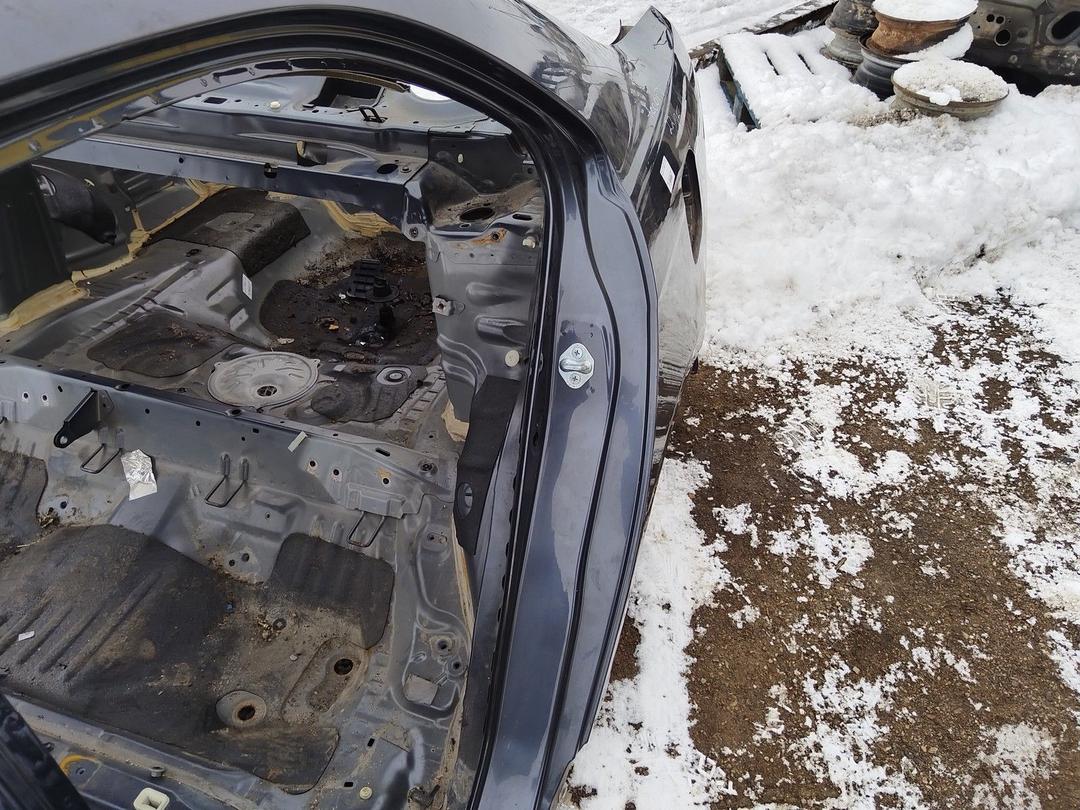 Крыло заднее левое XIZU41 Honda Accord купить в магазине запчастей бу