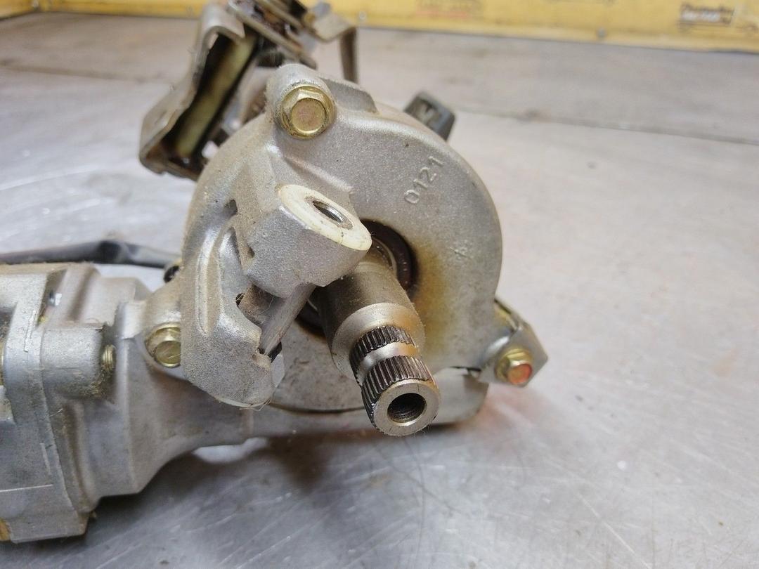 Электроусилитель руля I6D2B9 Toyota Corolla - Фото 10