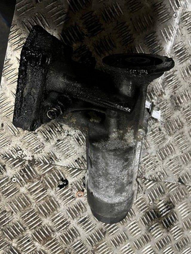 Корпус масляного фильтра G5MW7E Ford Galaxy - Фото 2