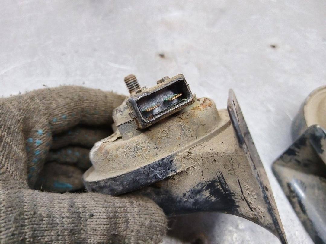 Сигнал (клаксон) 02JQ8B Volkswagen Passat купить с доставкой