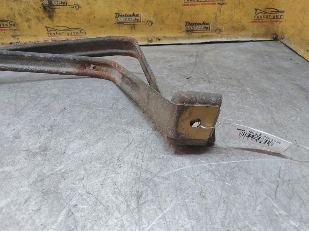 Крепление топливного бака VPZ8L6 Alfa Romeo 147 купить в магазине запчастей бу