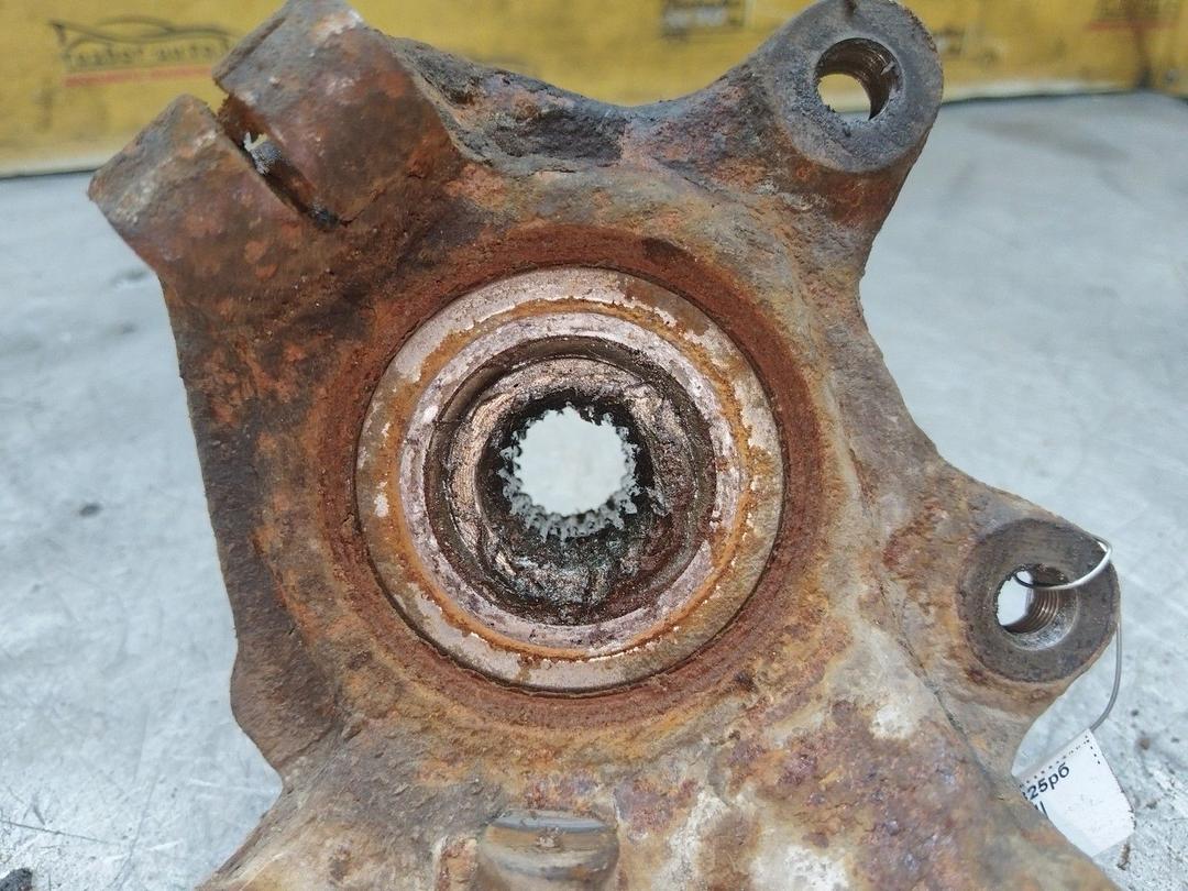 Кулак поворотный правый ARH4RA Renault Kangoo купить в магазине запчастей бу