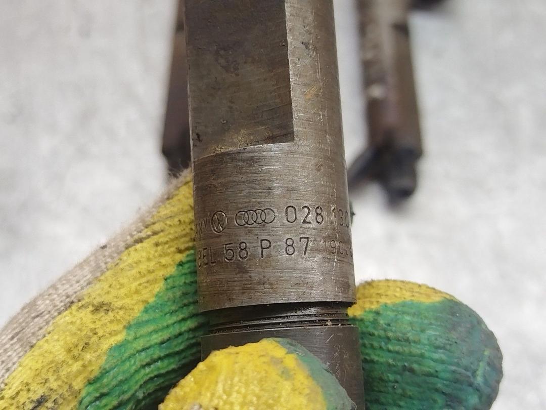 Форсунка UJI904 Volkswagen Sharan купить на авторазборке