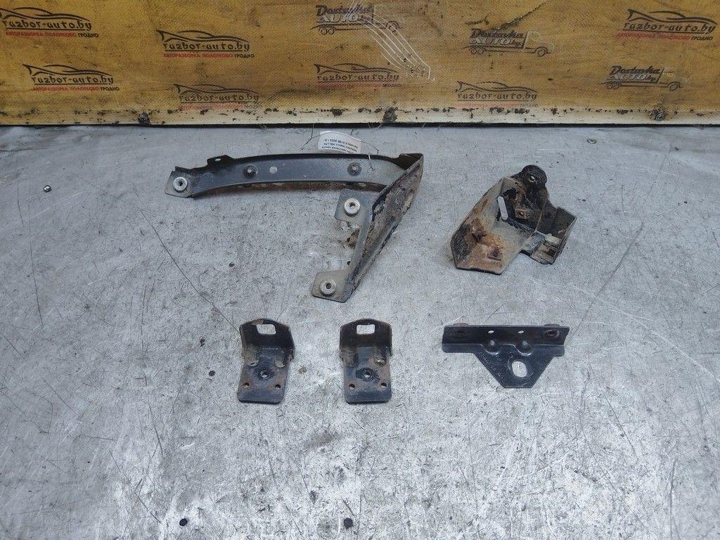 Кронштейн крепления крыла переднего левого H8LLFH Mercedes A W168 - Фото 3