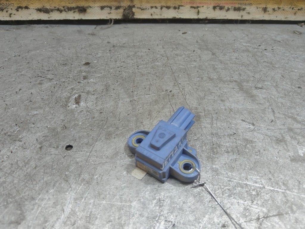 Датчик удара W1SK2R Volkswagen Jetta - Фото 1