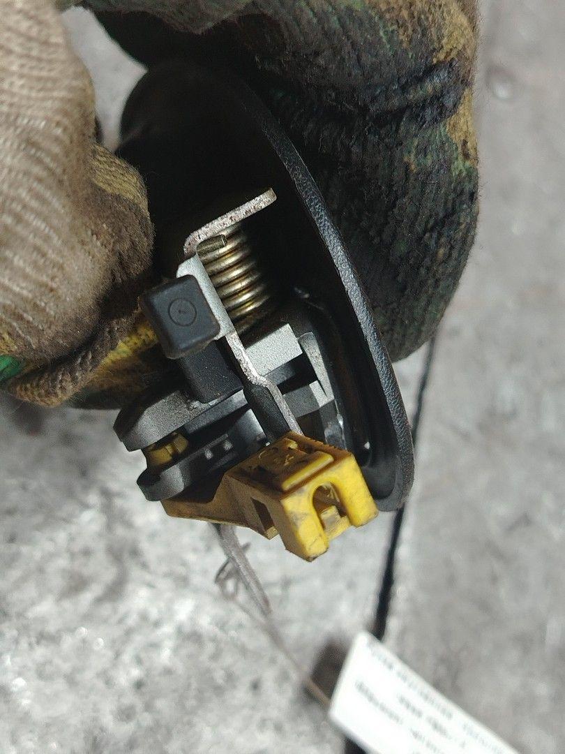 Ручка внутренняя передняя левая R9MJTP Mitsubishi Carisma - Фото 3