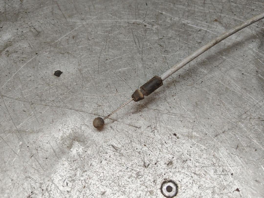 Трос капота 7CD9N8 Toyota Avensis купить