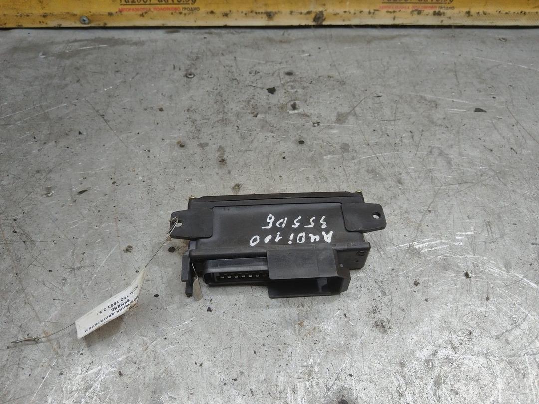 Блок управления двигателем 8FNE58 Audi 100