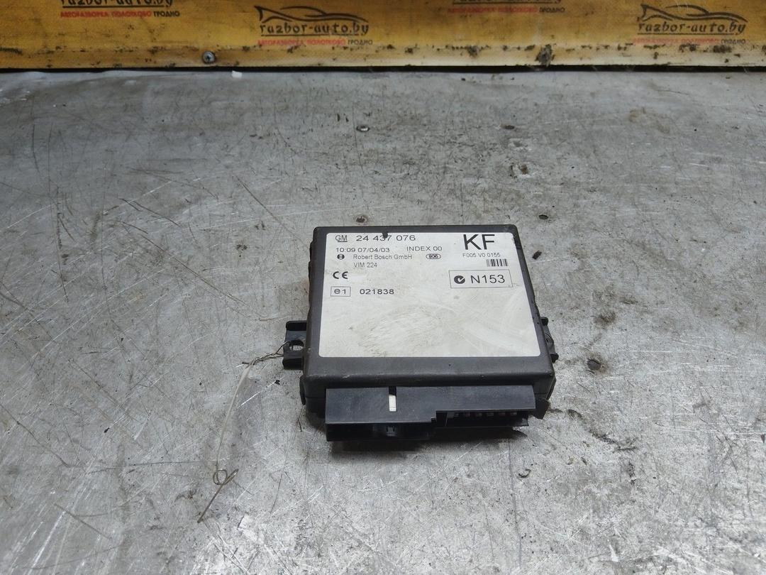 Блок комфорта 5VFCE5 Opel Zafira