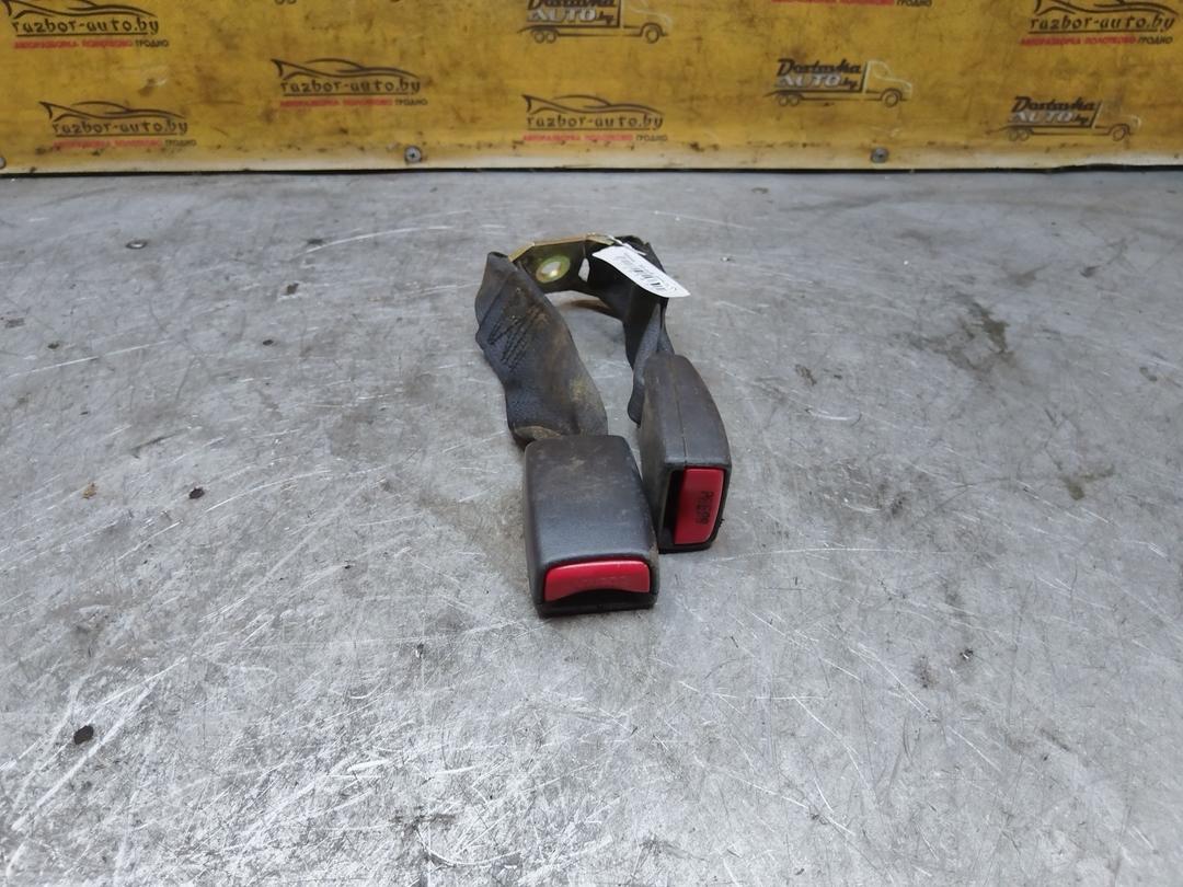 Замок ремня безопасности WIE5IY Toyota Corolla купить в магазине запчастей бу