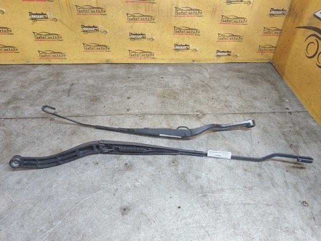 Щеткодержатель (поводок стеклоочистителя, дворник) 5YORZK Opel Signum