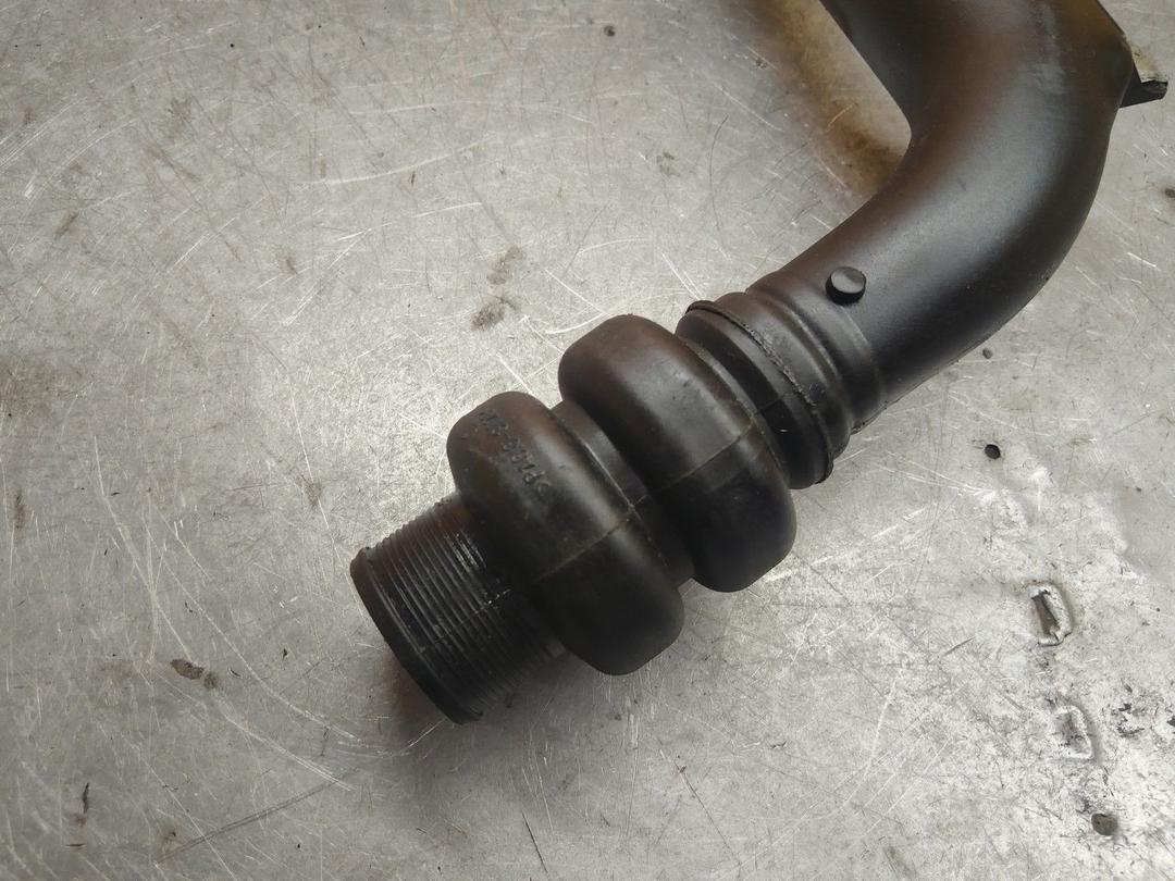 Патрубок интеркулера 25HAIC Ford Fusion купить с доставкой. Огромный выбор запчастей и марок авто. У нас есть практически все.