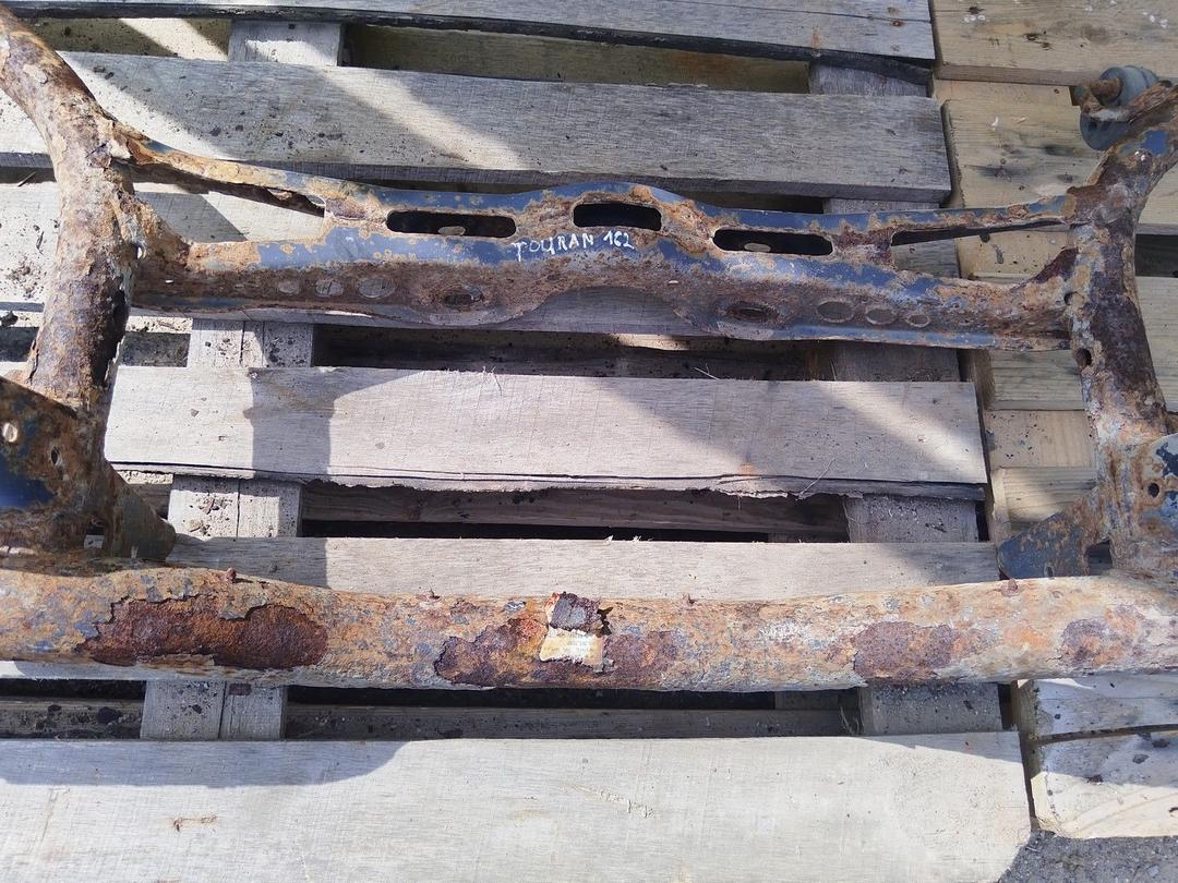 Балка подвески задняя M7PJ6W Volkswagen Touran - Фото 4