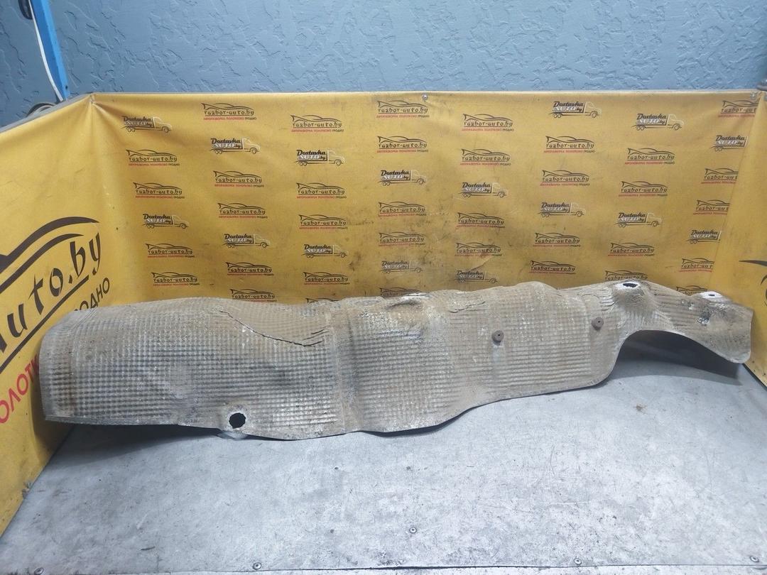 Тепловой экран глушителя ST77HV Volkswagen Passat