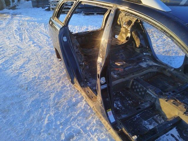 Стойка кузовная центральная правая FO7O47 Toyota Avensis купить в магазине запчастей бу