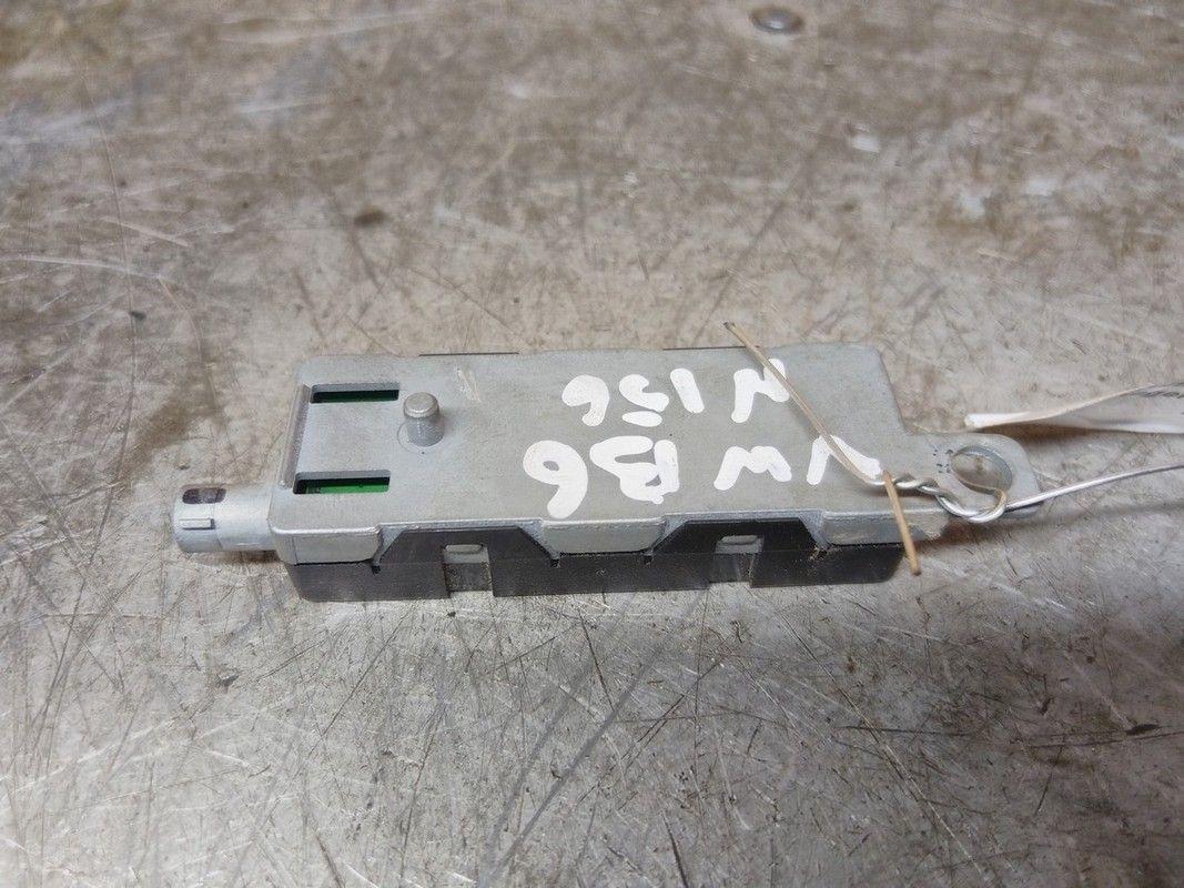 Усилитель антенны RTLHG4 Volkswagen Passat - Фото 2