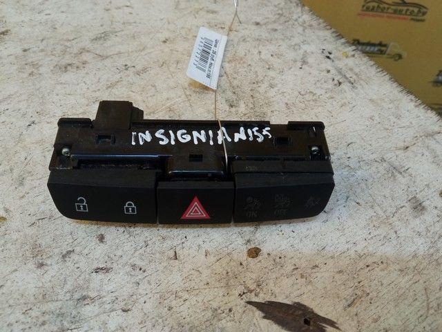 Кнопка аварийной сигнализации 3UNPAA Opel Insignia