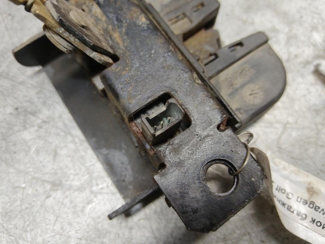 Замок багажника S9NU3X Volkswagen Golf купить с доставкой