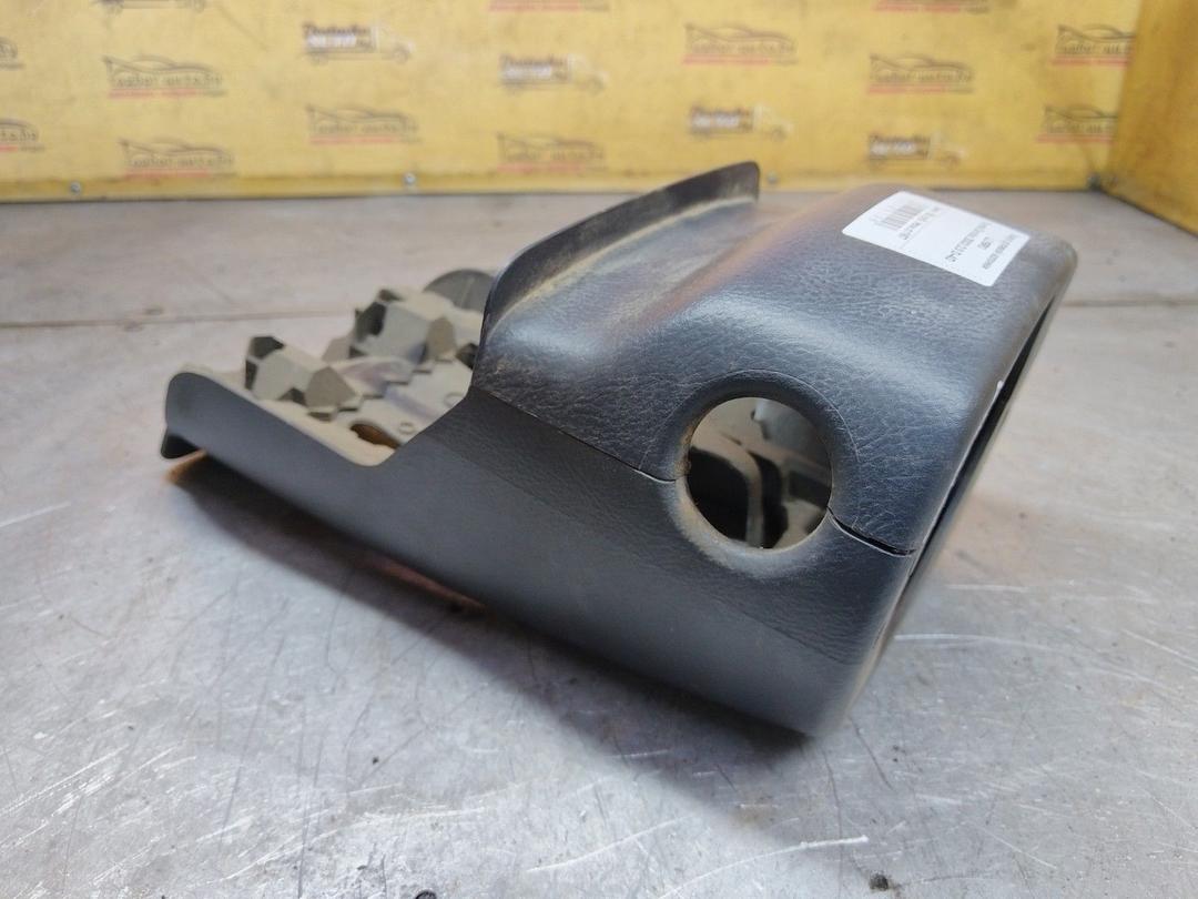 Кожух рулевой колонки LLY5R3 Toyota Corolla - Фото 3