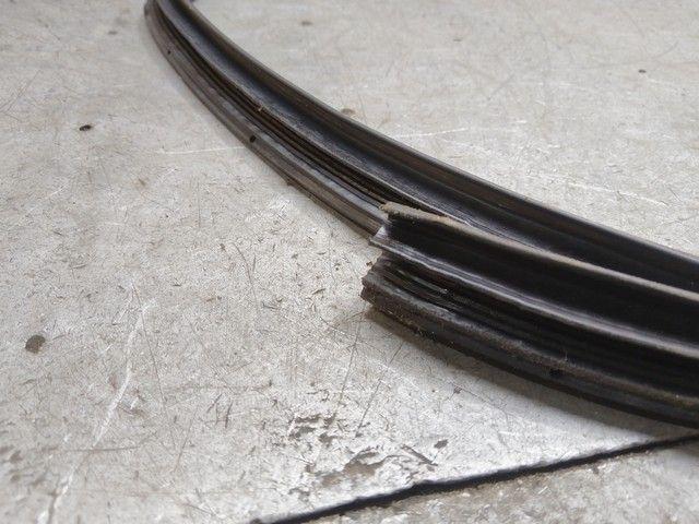 Уплотнитель двери задней левой U66D32 Toyota Avensis купить в магазине запчастей бу