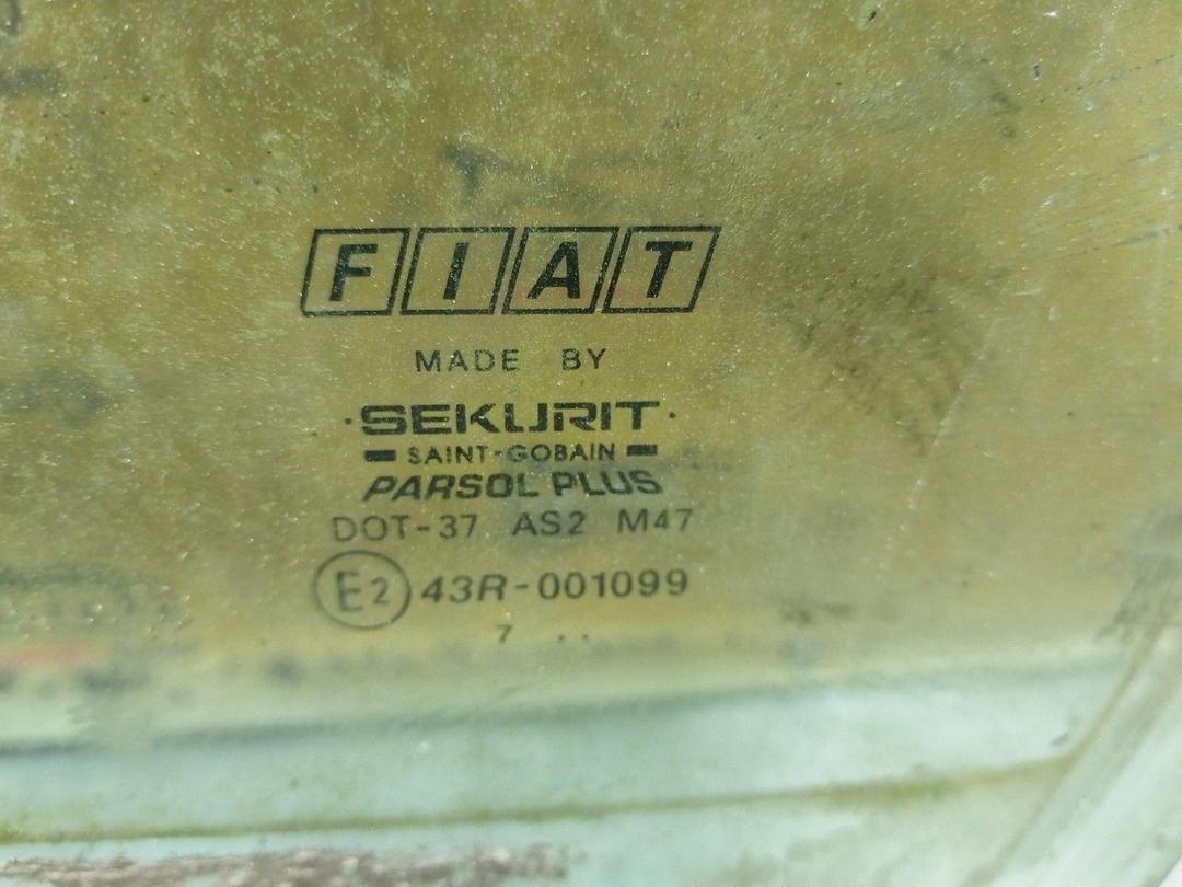 Стекло двери передней левой 2EAP9H Fiat Marea - Фото 2