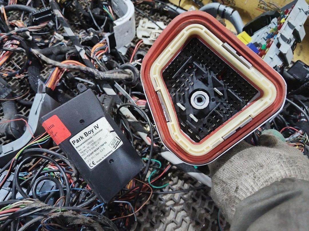 Проводка салона IDNAER Opel Zafira купить на авторазборке