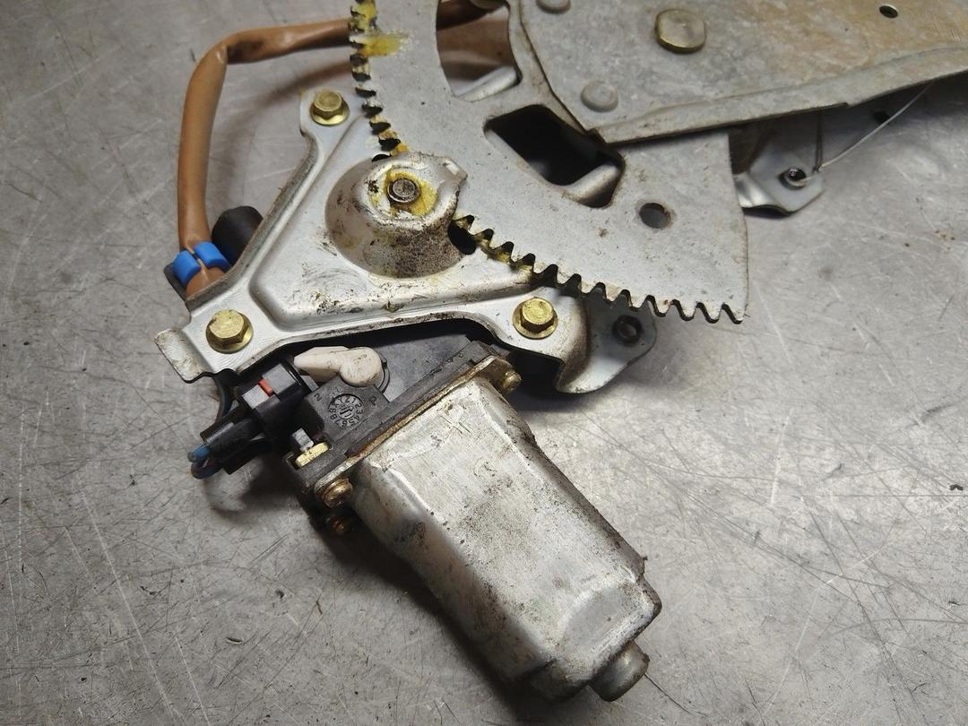 Стеклоподъемник электрический задний правый R3SJ15 Honda HR-V - Фото 4