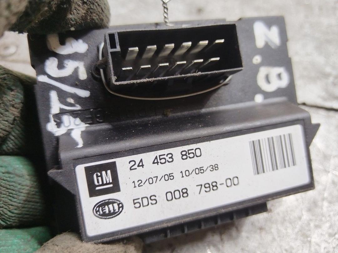 Блок согласования фаркопа P6072E Opel Zafira купить