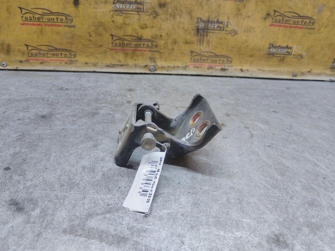 Петля двери передней правой 0GXIDR Peugeot 307