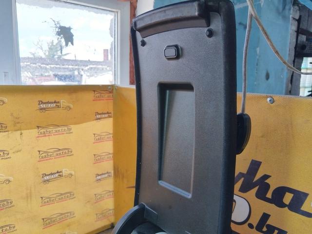 Консоль салона (кулисная часть) EHDR18 Volkswagen Passat undefined