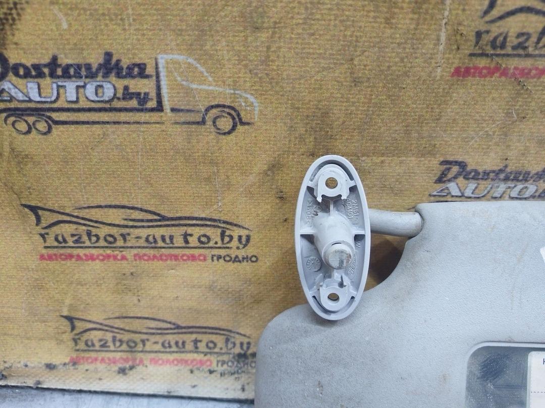 Козырек солнцезащитный 32XE5U Ford Focus undefined