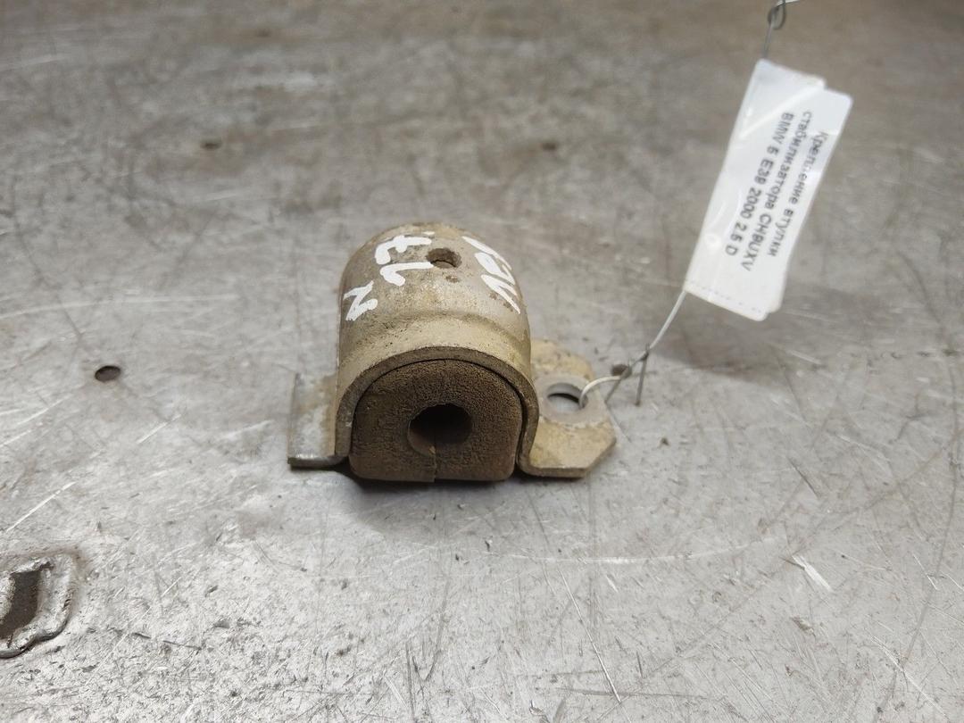 Крепление втулки стабилизатора CH9UXV BMW 5 E39