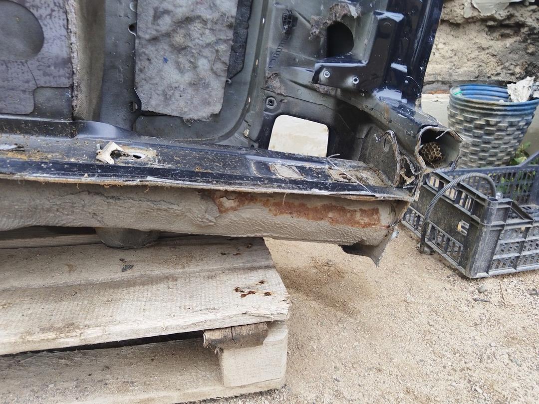 Крыло заднее правое 6TRR0B Audi A6 undefined