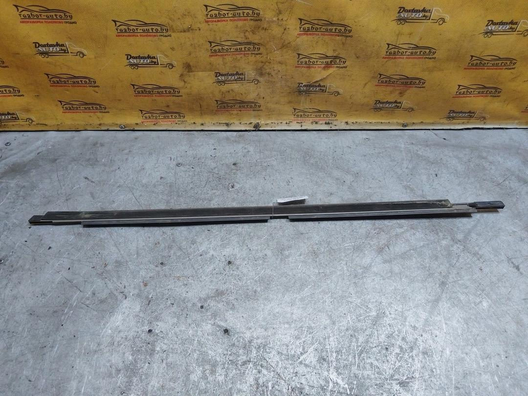 Молдинг стекла двери задней левой наружный P5DS81 Audi 100 купить