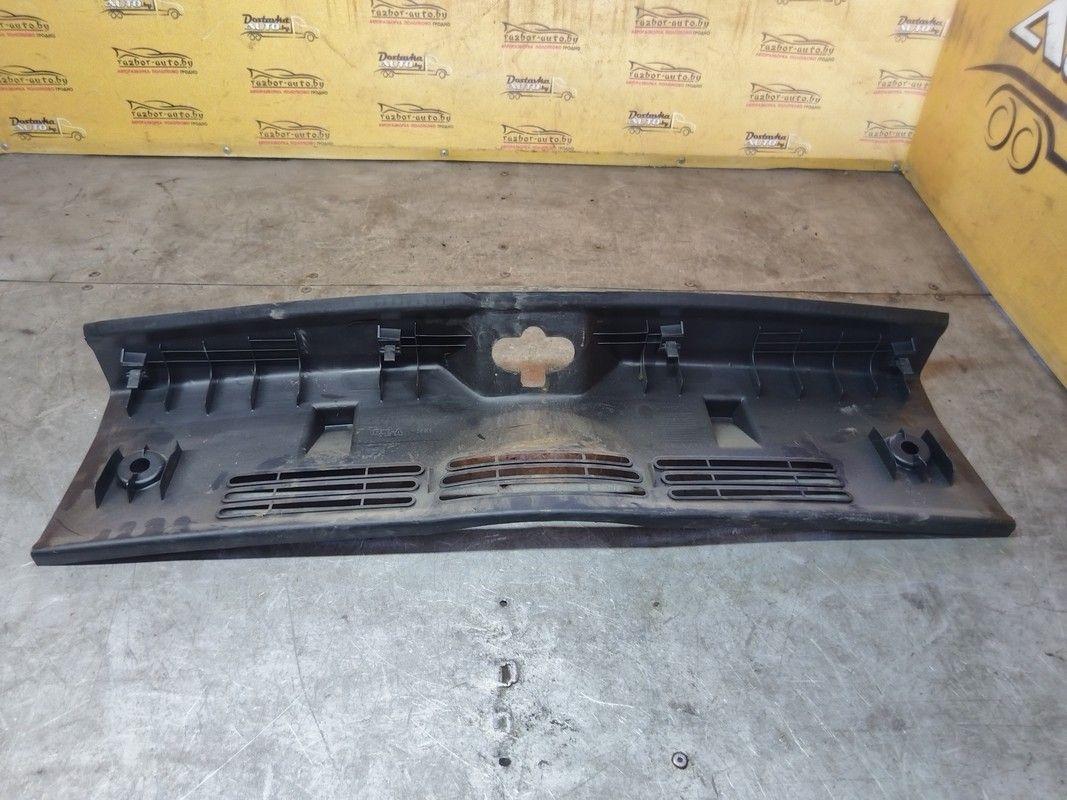 Пластик багажика 7M2GA1 Seat Altea купить с доставкой