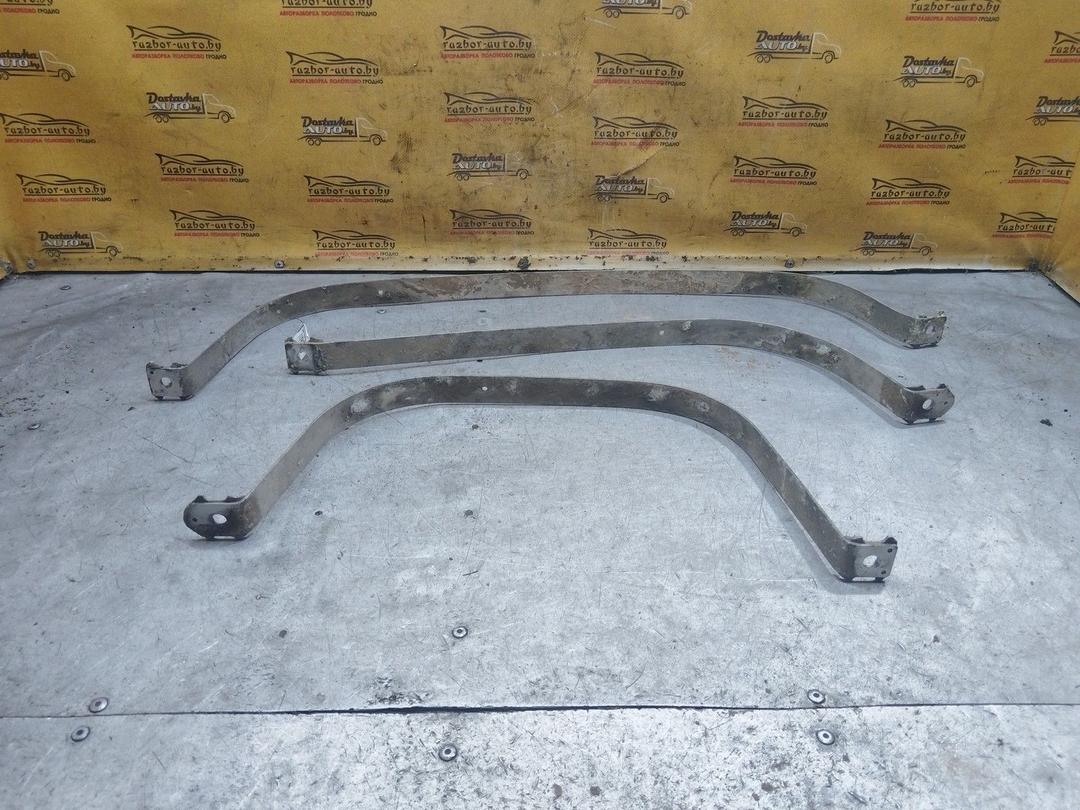 Крепление топливного бака ELNS5M Volkswagen Passat купить