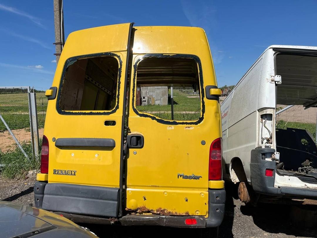 Петля двери задней левой OL0DCD Renault Master