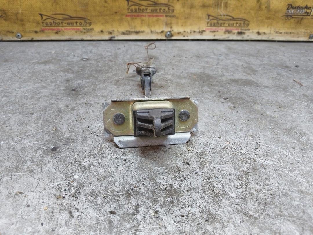 Ограничитель открывания двери передней 8MIC2K Mazda Premacy купить с доставкой