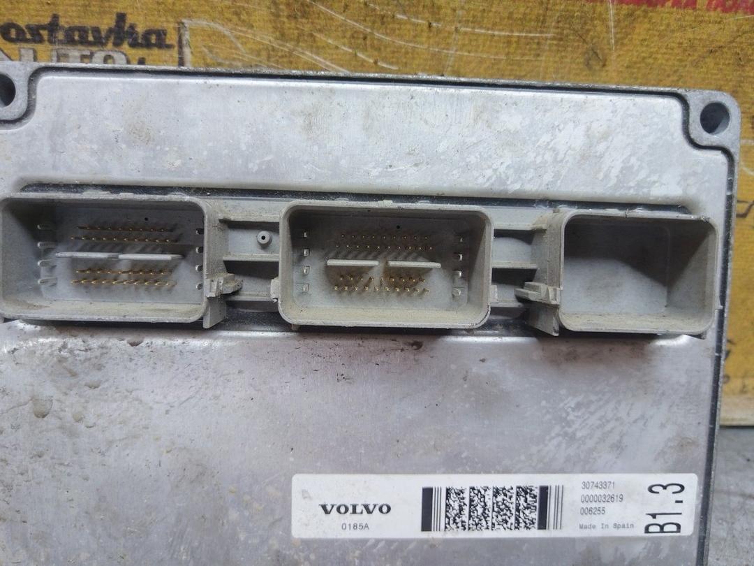 Блок управления двигателем M1D4AK Volvo S40 undefined