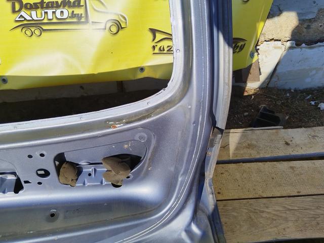 Крышка багажника (дверь 3-5) ZW9V5X Ford Sierra undefined